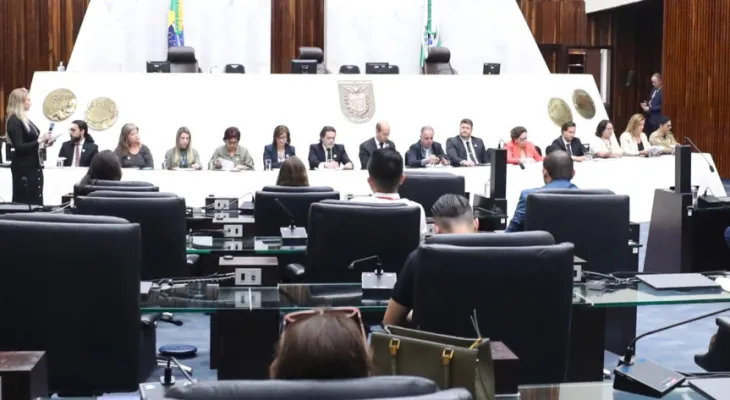 Alep entra em recesso e sessões plenárias serão retomadas após as eleições