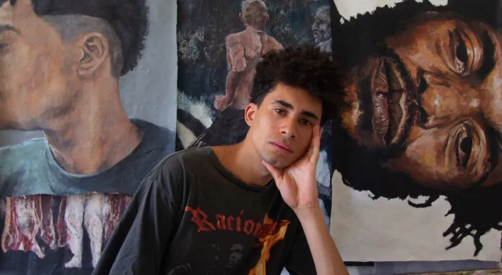 Caixa Cultural Curitiba traz exposição de pintura a óleo em materiais descartados