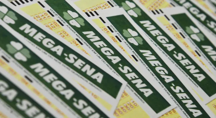 Mega-Sena acumula e prêmio chega a R$ 100 milhões neste domingo