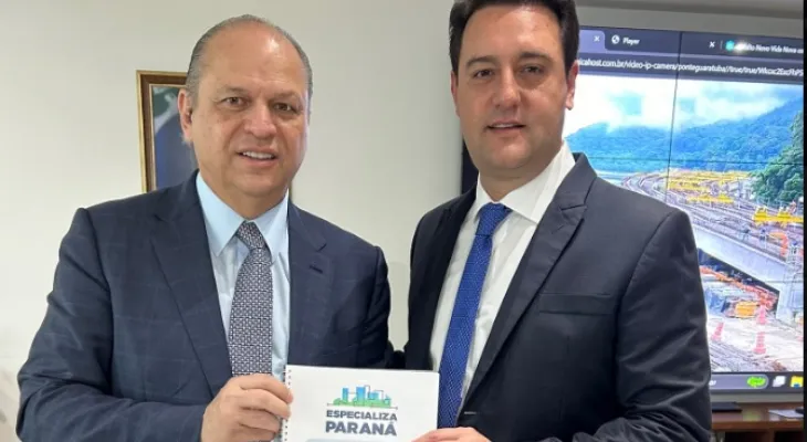 Ricardo Barros deixa equipe de Ratinho e vai reassumir mandato de deputado