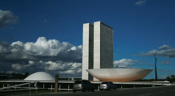 Congresso amplia recesso e deixa votações em segundo plano durante campanha eleitoral