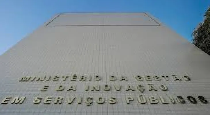 Reajuste salarial de servidores públicos federais será pago retroativamente