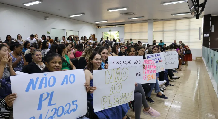 Câmara avança na revogação de lei que limitava alunos por sala