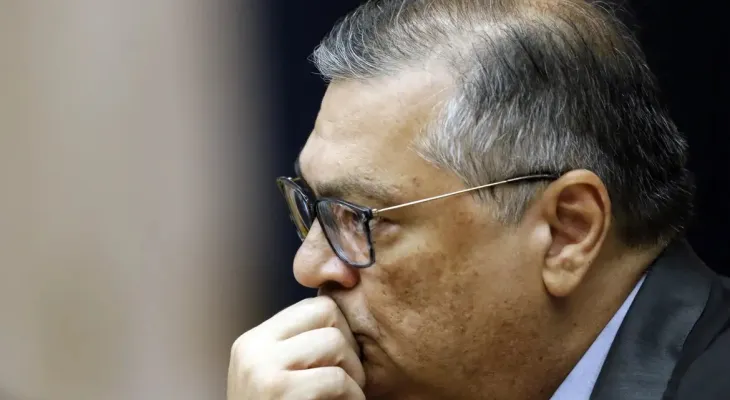Flávio Dino dá prazo para órgãos explicarem fiscalização de emendas parlamentares