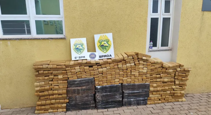 Polícia Militar apreende meia tonelada de maconha na BR-277