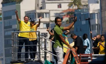 Bolsonaro nega tentativa de golpe e diz esperar por 