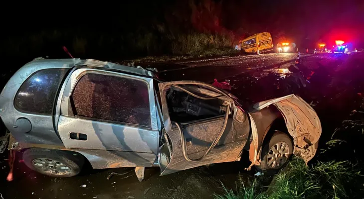 Quatro pessoas da mesma família morrem em grave acidente no norte do Paraná