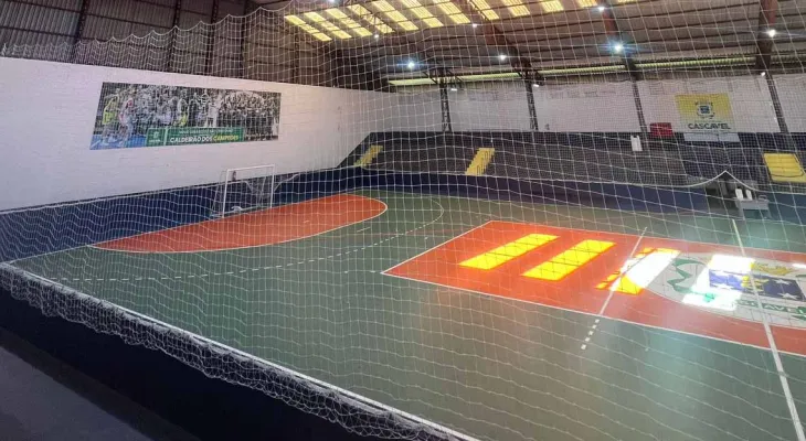 Ginásio do São Cristóvão recebe revitalização no telhado