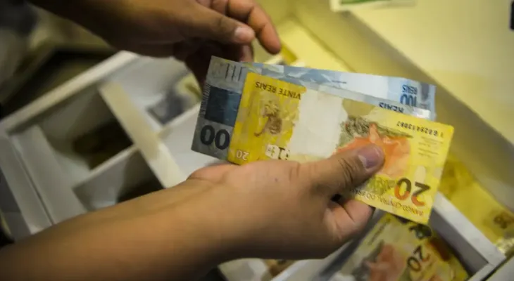 Beneficiários com NIS de final 2 recebem Bolsa Família de agosto