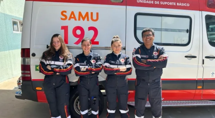 Mais um bebê nasce dentro da ambulância do Samu a caminho do hospital