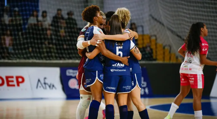 Stein Cascavel Futsal vence UNIDEP/Pato Branco de goleada na estreia da LFF