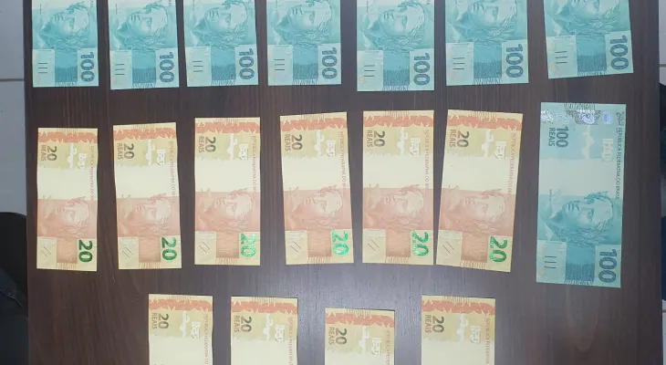 Polícia Federal apreende menor com notas falsas em Cascavel