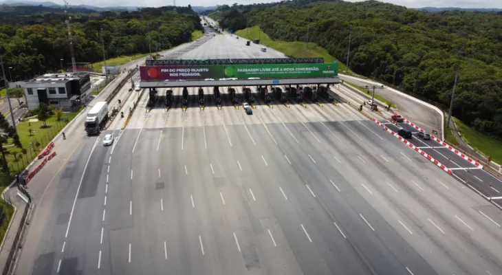 Audiência pública cobra transparência sobre pórticos eletrônicos de pedágio no Paraná