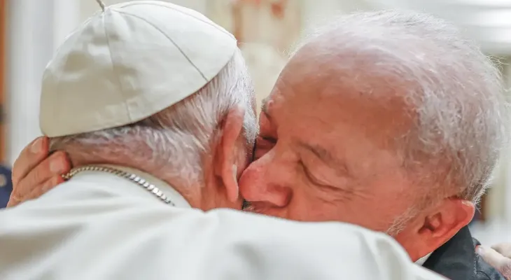 Lula celebra Francisco como o papa da esperança, da alegria e da paz
