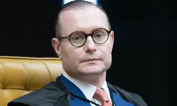 Zanin, do STF, suspende eleição indireta para governo do Rio