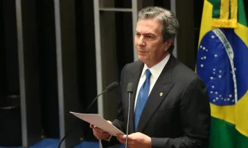 Moraes autoriza Collor a cumprir pena de 8 anos e 10 meses em casa