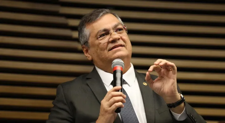 Dino rejeita plano da União e amplia pressão por reforço na fiscalização do mercado financeiro
