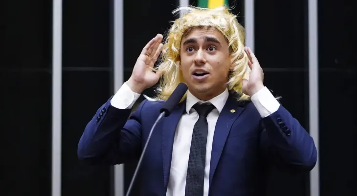 Nikolas Ferreira viajou em jato de Vorcaro na campanha de 2022