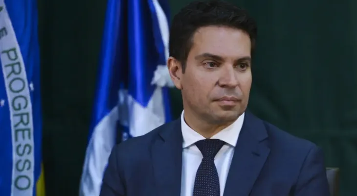 STF determina perda do mandato de Alexandre Ramagem na Câmara