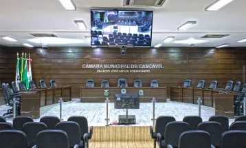 Câmara de Cascavel vota projetos sobre poluição visual, ELA e família acolhedora na sessão de segunda-feira