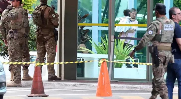 Homem é preso após portar explosivo em ministério