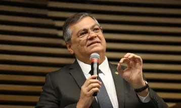 Ministro do STF diz ter recebido mensagem com ameaças e ofensas