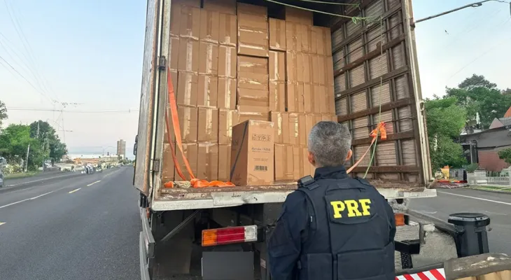 Justiça Federal condena quadrilha por transportar e armazenar ilegalmente mais de 900 mil maços de cigarro paraguaio