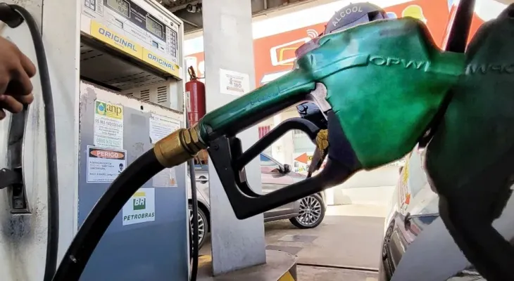 MPPR processa quatro postos de combustíveis por venda de combustível irregular no Paraná