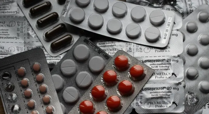 Medicamentos famosos no Brasil podem elevar risco de demência em 33%, diz estudo