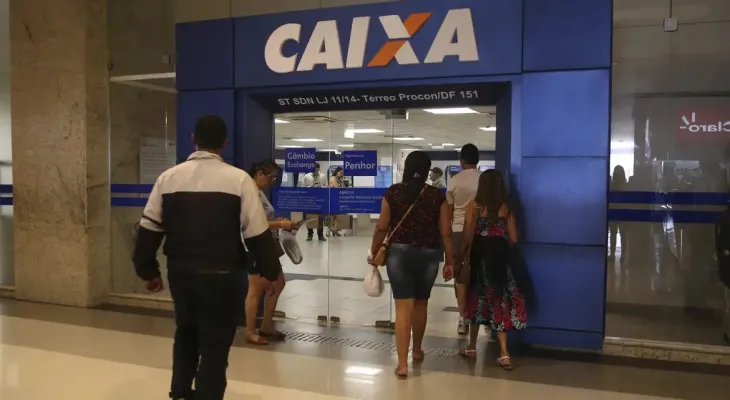 Caixa Econômica Federal tem greve nacional dos bancários nesta quinta