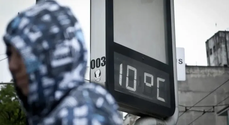 Frente fria derruba temperaturas no Sul e leva madrugadas geladas ao Sudeste