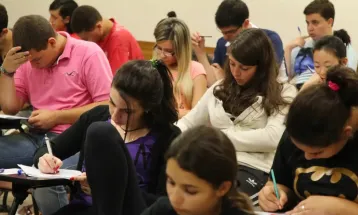 Pé-de-Meia: nascidos em novembro e dezembro recebem 9ª parcela