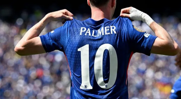 Sob a batuta de Palmer, Chelsea derrota PSG para conquistar o mundo