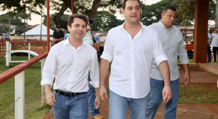 Ratinho Jr. promete lealdade a Curi e terá de definir segunda vaga ao Senado