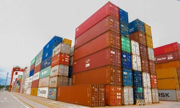 Exportações brasileiras batem recorde em junho e reduzem déficit nas contas externas