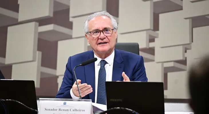 Renan reagenda votação do financiamento ao agro e negocia texto com governo Lula