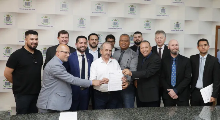 Cascavel avança com o programa Refic 2025 e abre caminho para contribuintes quitarem dívidas com o município