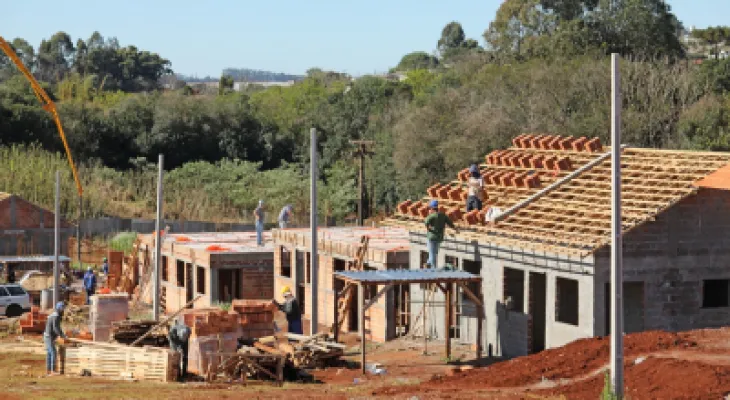 Câmara autoriza doação de terrenos para construção de moradias em 4 bairros de Cascavel