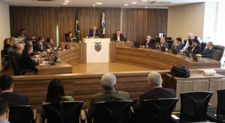 Pedágios no Paraná: deputados e entidades debatem fiscalização e mais transparência nos contratos