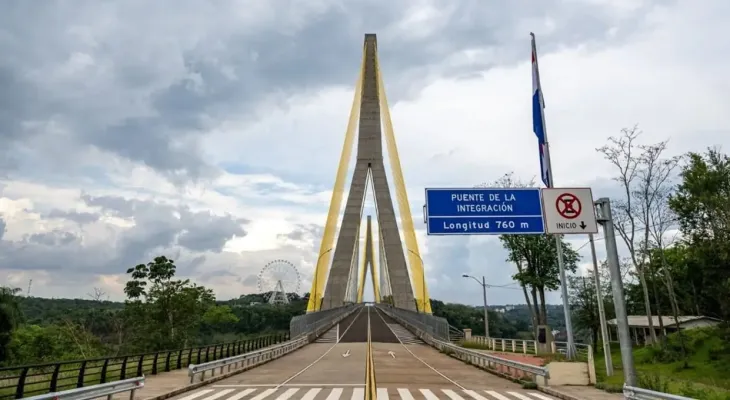 Entre pontes, taxas e fios: o Paraguai tenta organizar sua fronteira com o Brasil
