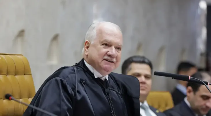 Fachin dá cinco dias para PGR analisar pedido de Moraes contra Mendonça