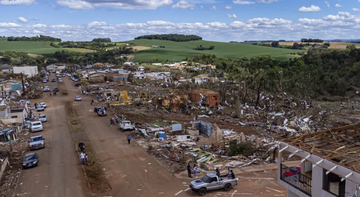 Sobe para sete o número de mortos após tornado em Rio Bonito do Iguaçu, confirma Secretaria de Saúde
