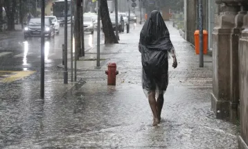 Semana começa com possibilidade de chuvas fortes no Sul e Sudeste
