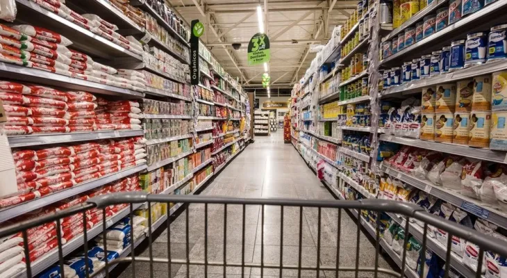 Crédito e emprego explicam vendas no comércio em patamar recorde