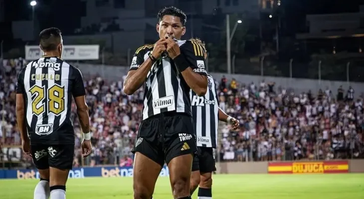 Corinthians desiste de negociação por Rony após reunião de agentes do atleta com o Santos