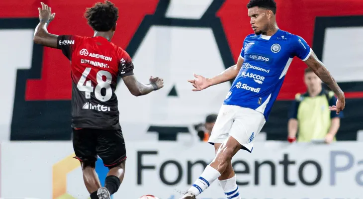 Athletico vence o Foz do Iguaçu por 5 a 0 e abre vantagem nas quartas