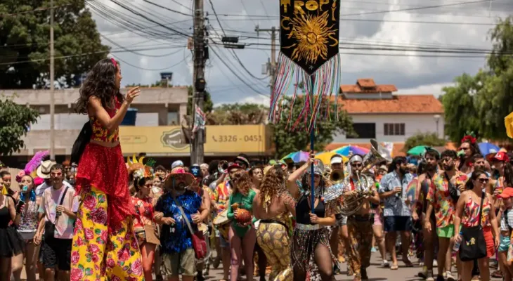 Hoje é feriado? Veja o que vale nesta segunda-feira de Carnaval