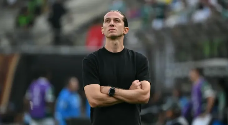 Filipe Luís é anunciado pelo Monaco e volta ao futebol europeu como treinador