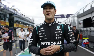 Russell vence GP do Azerbaijão em duelo acirrado com Verstappen