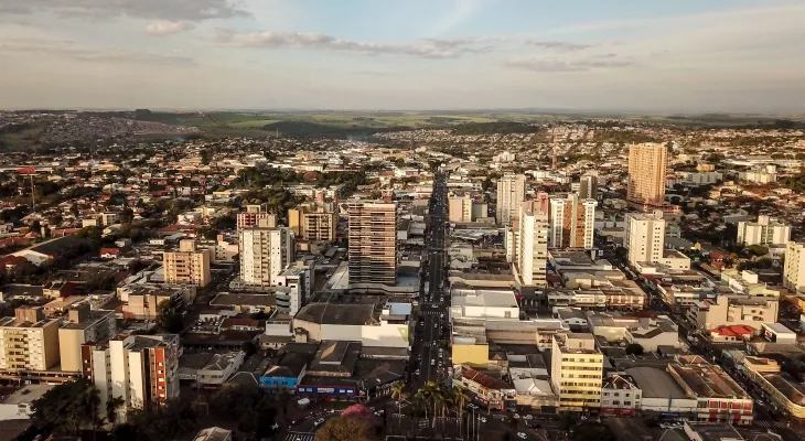 Paraná ultrapassa 2 milhões de empresas ativas e registra alta de 15% na abertura de novos negócios